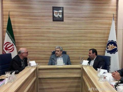 نشست استاندار با معاون علمی و فنآوری رئیس جمهور در تهران