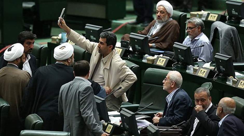 عدم رای مجلس به فوریت لایحه حجاب