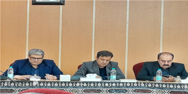 عسکری: دستگاه‌های اجرایی باید با همکاری و هماهنگی و تعامل با سرمایه‌گذاران مسیر تولید و پیشرفت اقتصادی را در استان هموار کنند/ مهرجو: اداره کل تعاون کار ورفاه اجتماعی آماده همکاری همه جانبه با سرمایه‌گذاران و فعالان اقتصادی است