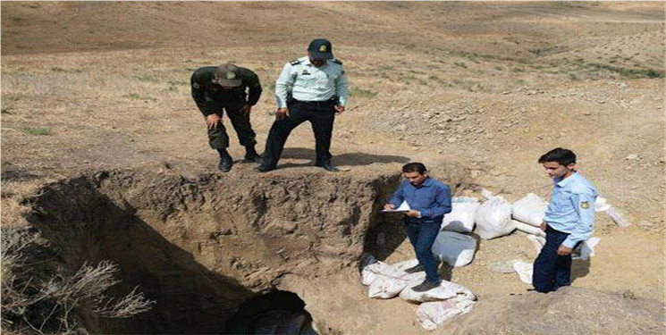 متلاشی شدن باند حفاری غیرمجاز در یاسوج/ یک تبعه بیگانه دستگیر شد