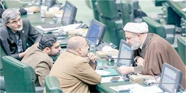 دلواپسان کارزار «نمی‌پذیریم» به راه انداختند/ اعلام وضعیت خطر در اردوگاه مخالفان مذاکره و توافق