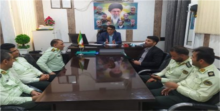 دادستان کهگیلویه در بازدید سرزده از کلانتری ۱۱: هر مأمور سفیر امنیت و کرامت مردم است/ تاکید بر افزایش گشت‌های شبانه و پیشگیری از جرم