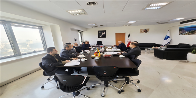 نشست مجمع نمایندگان استان با معاون وزیر نیرو برای پیگیری پروژه‌های آبی