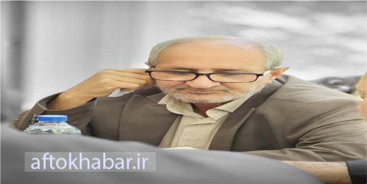 تا غول بیابان نفریبد به سرابت / در جمع مدیران با نخوت و متکبرانه به تحقیر مدیر پرداختن دردی را دوا نمی‌کند