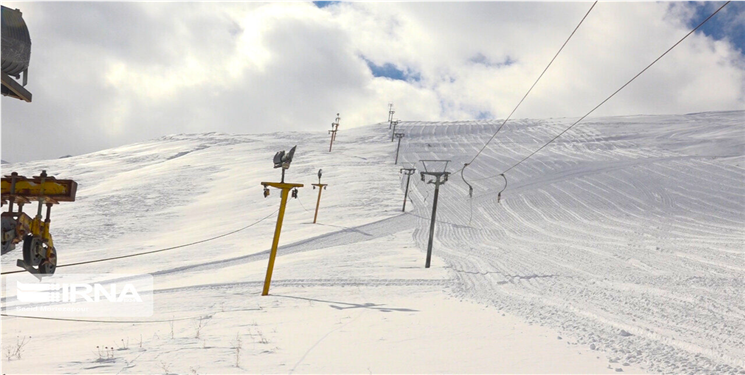 پیست اسکی کاکان سفیدپوش شد/ فیلم