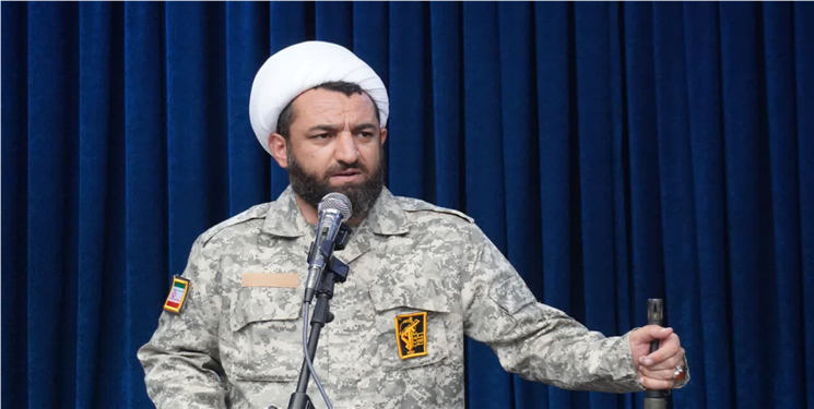 وحدانیفر: دشمن تصور غلطی داشت/ امامجمعه دهدشت: اگر آمریکا به صورت رسمی اعلان جنگ کند خلیجفارس محل دفن سربازان آمریکایی خواهد شد