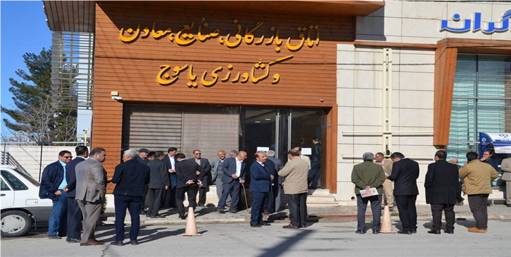 اتاق بازرگانی استان قربانی «مدیریت از راه دور»/ سوال ارباب رجوع: قبادی کجاست؟!