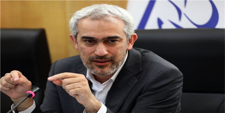 وزیر اقتصاد: طرح اعتبار ملی ایرانیان از دهه فجر برای همه مردم اجرایی می‌شود/ تفاوت این طرح با تسهیلات بانکی در این است که به هر ایرانی اعتبار اختصاص می‌یابد و هر میزانی که مصرف می‌کنند و سپس بازمی‌گرداندند مجددا شارژ می‌شود/زمان بازپرداخت ۶ ماهه است