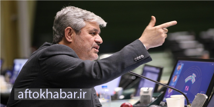 انتقاد «تاجگردون» از سنگ‌اندازی بانک‌ها در پرداخت وام اشتغال و ازدواج