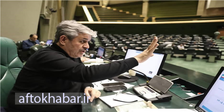 از مخالفت با بومی گزینی  در ماهشهر تا هشدار درباره لیشتر؛  تناقض‌های تمام نشدنی تاجگردون در استخدام‌ها/ جایی که عدالت و امنیت ملی فدای قهرمان سازی پوپولیستی می شود!