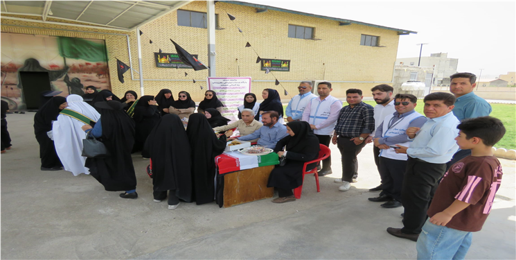 میز خدمت بهزیستی گچساران در محل نماز جمعه برگزار شد/ تصاویر