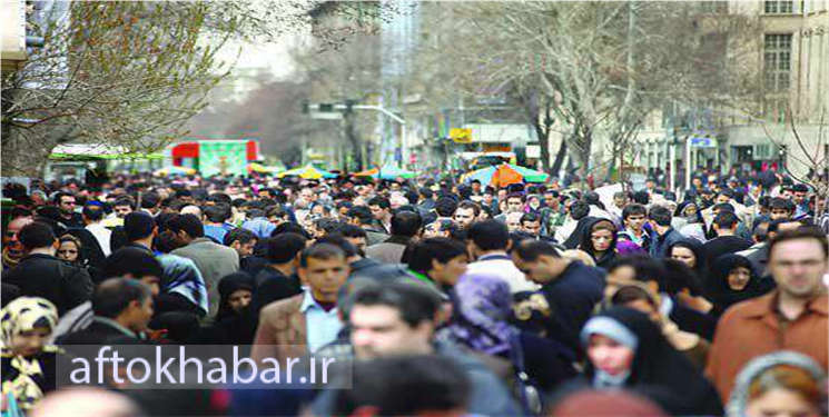سلبریتی‌ها جایگزین طیفی از گروه‌های مرجع شده‌اند/ «کارداشیان» را شناختند اما «فاطمی» را نه/ از مشروطه‌خواهی تا جنبش سبز همه کار گروه‌های مرجع بود