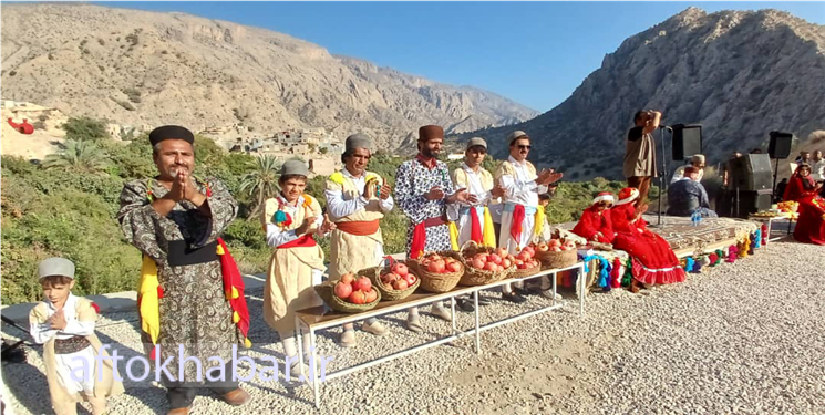 جشنواره انار «مارین» برگزار شد/ طرح گردشگری ماسوله جنوب تهیه میشود/ تصاویر و فیلم