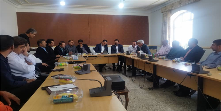 مدیرکل ورزش و جوانان استان: میزان کمک به هیئتهای ورزشی شفاف اعلام میشود/ با باشگاههای نامنظم برخورد میشود